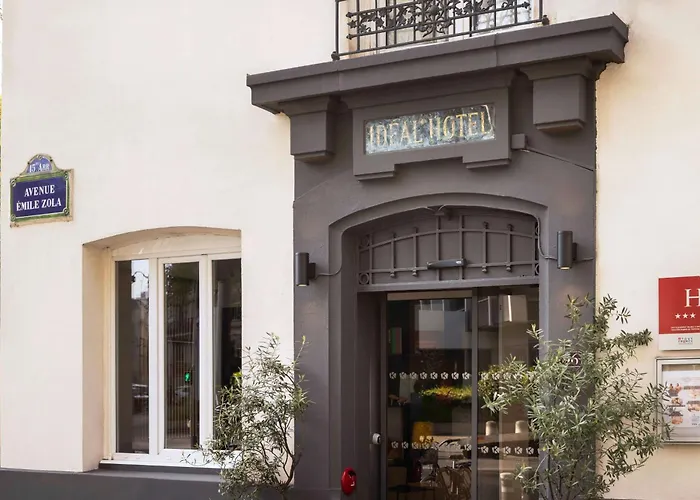 Korner EiffelHotel Parijs